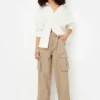 US Trend Light Brown Wide-Leg Cargo Pants – Street Utility Fashion for Smart Wardrobe Trade
