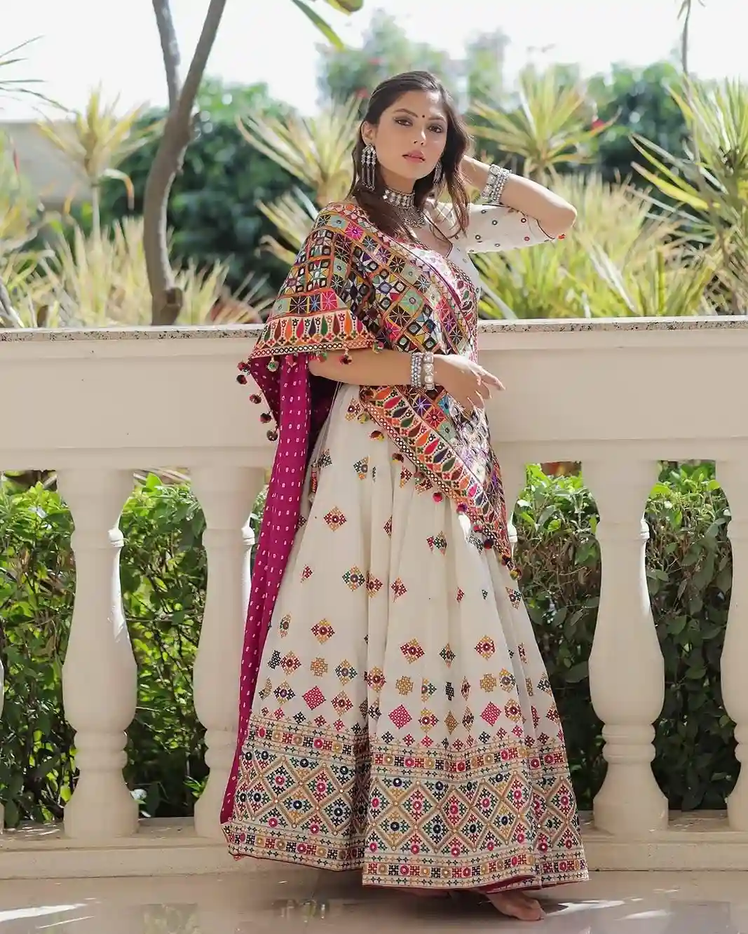 Ivory Royal Heritage Chaniya Choli – Global Luxury Meets Timeless Craft - Image 3
