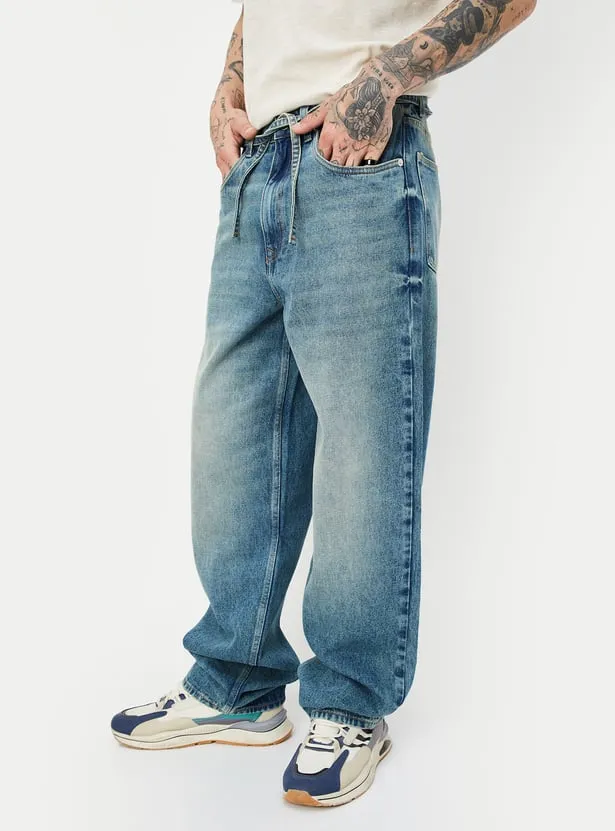 Mariner’s Ledger – Premium Light-Wash Wide-Leg Jean - Image 3
